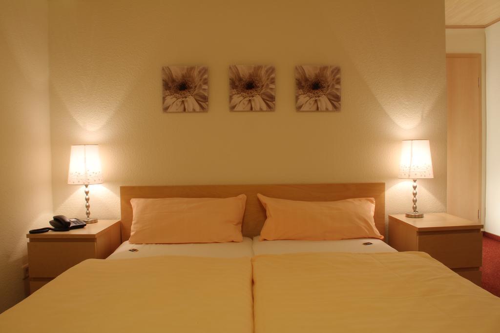 Landhotel Ewerts Insul Екстериор снимка